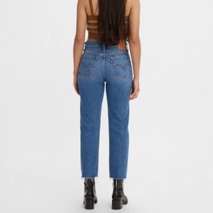 Levi’s Wedgie Straight Denim